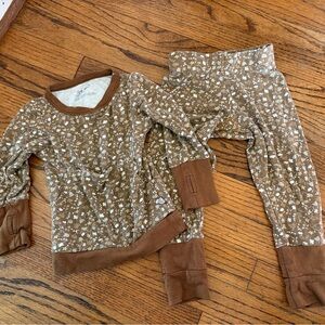Goumi 2T brown floral pocket lounge set in organic cotton